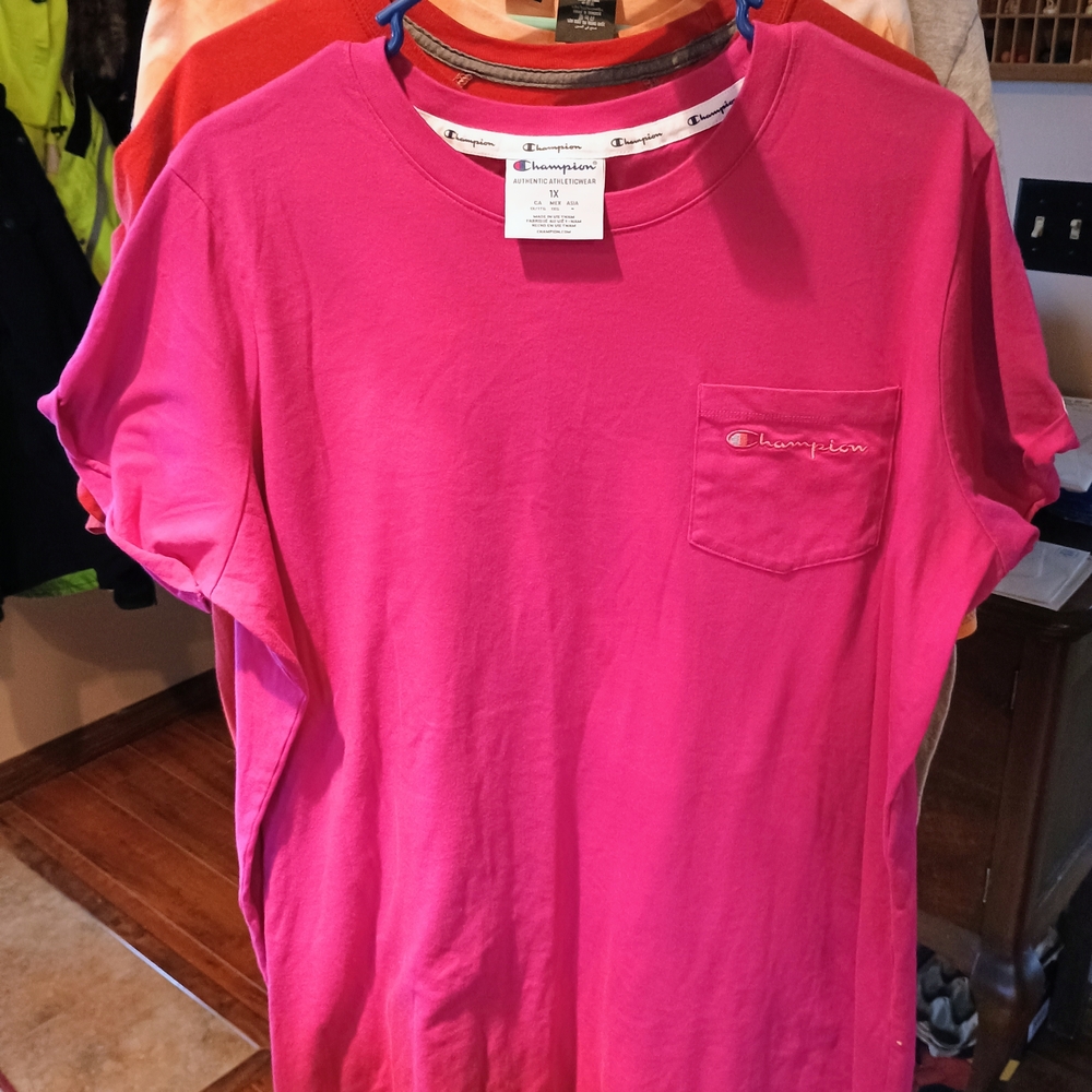 Champion Women's Vibrant Pink Short Sleeve Tee